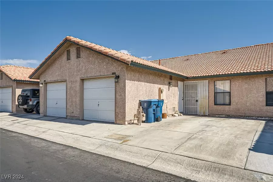 228 Yardarm Way, Las Vegas, NV 89145