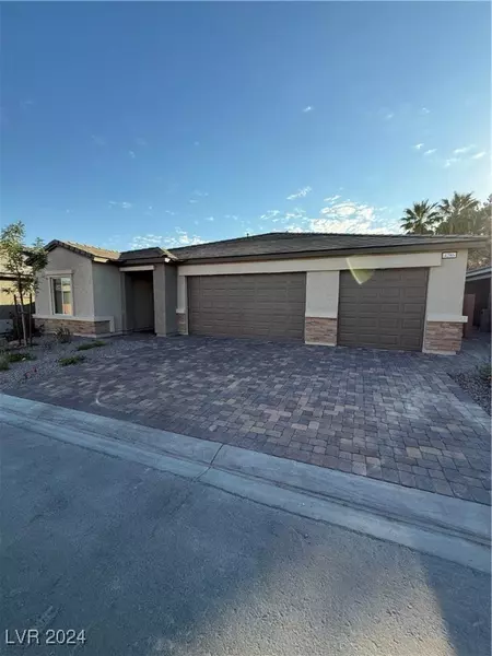 4286 Rosalyn Ridge Street, Las Vegas, NV 89121