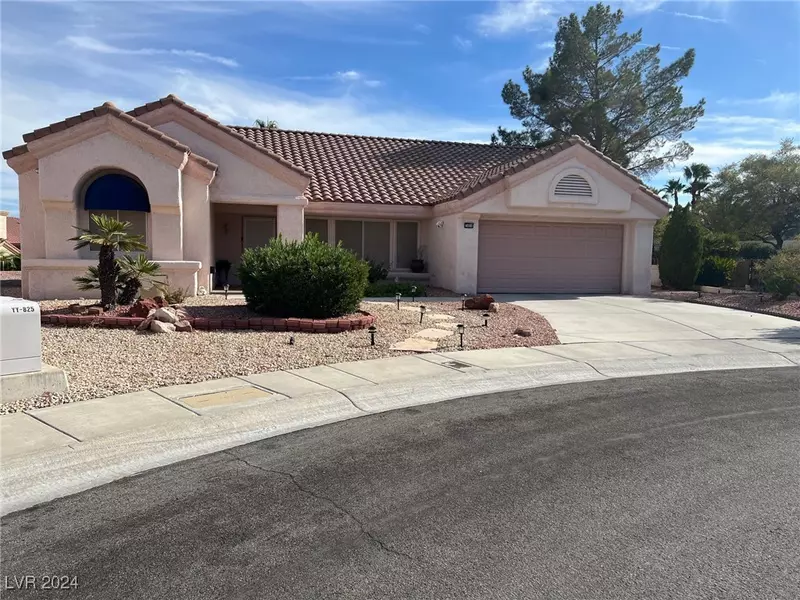 2404 Floyd Court, Las Vegas, NV 89134