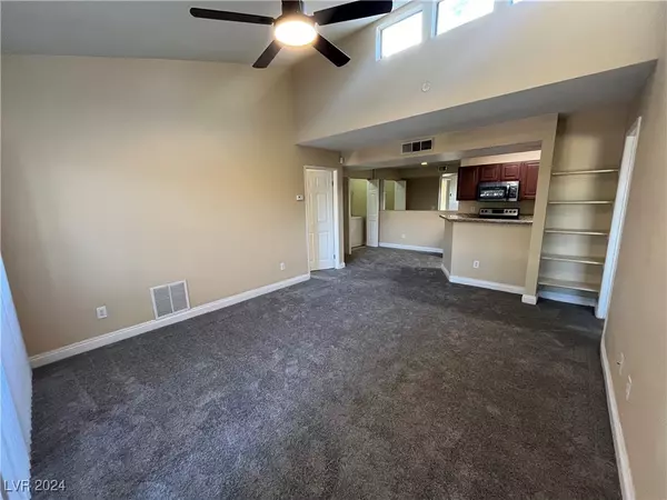 5138 S Jones Boulevard #201, Las Vegas, NV 89118