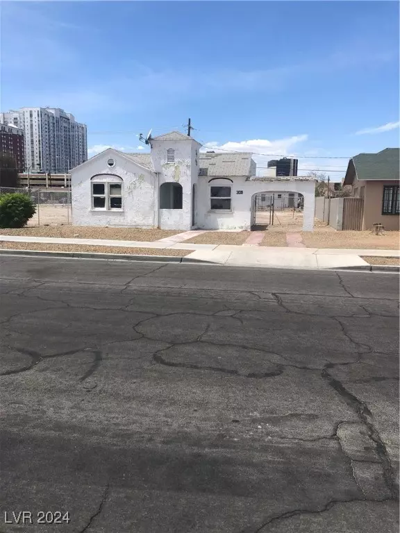 Las Vegas, NV 89101,309 N 9th Street