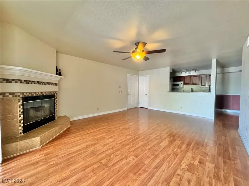 2606 S Durango Drive #232, Las Vegas, NV 89117