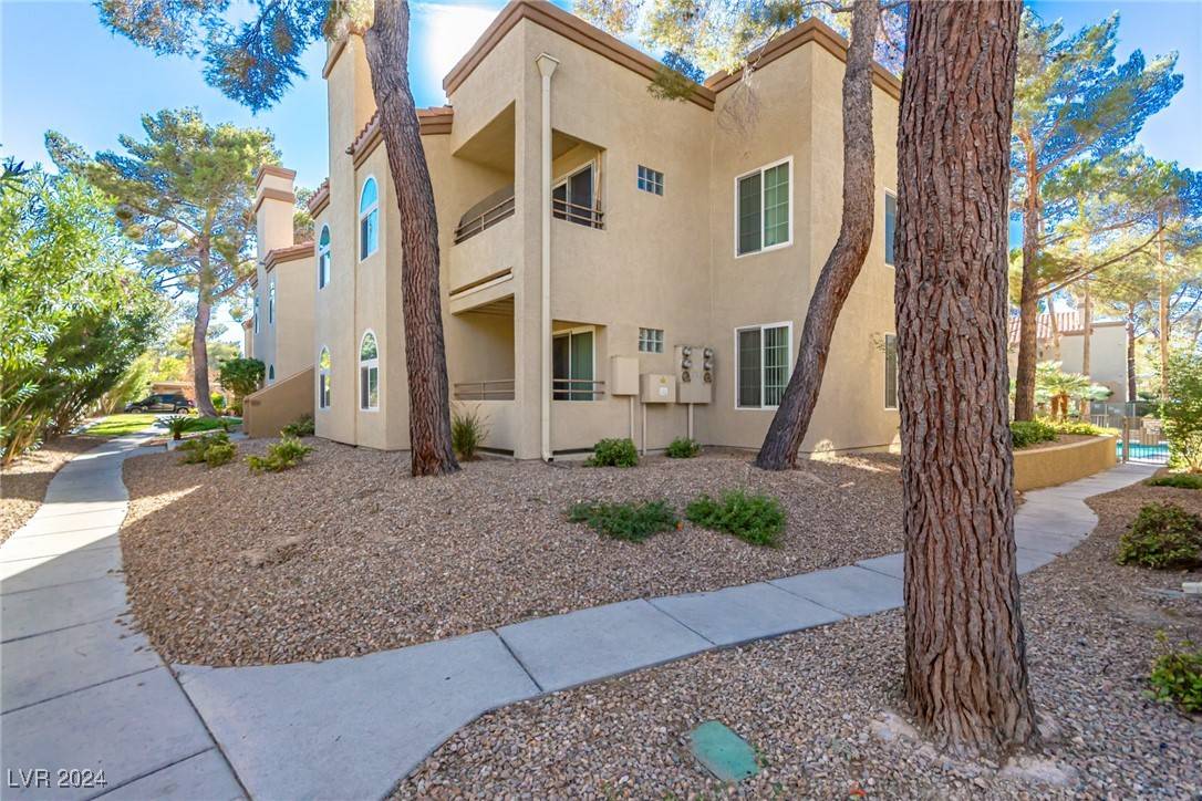 3145 E Flamingo Road #2018, Las Vegas, NV 89121