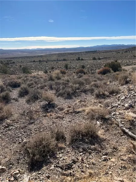 Mabel Trail, Caliente, NV 89008