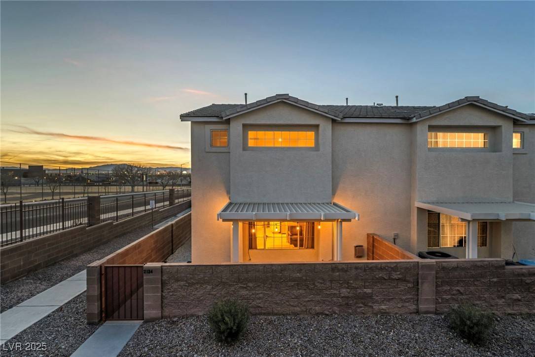 Las Vegas, NV 89142,2134 William Holden Court