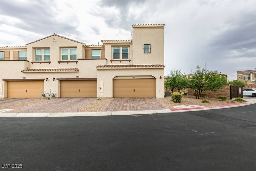 1012 Via Lombardi Avenue, Henderson, NV 89011