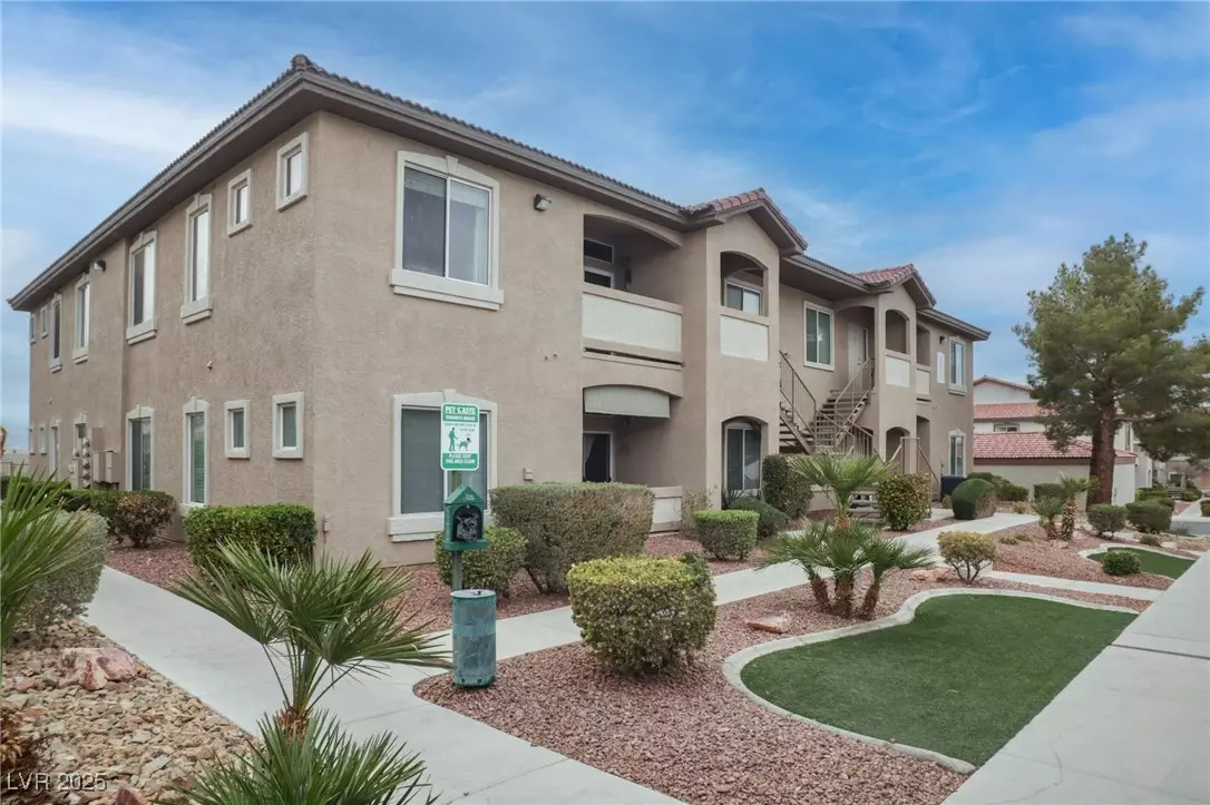 Henderson, NV 89052,2305 W Horizon Ridge Parkway #624