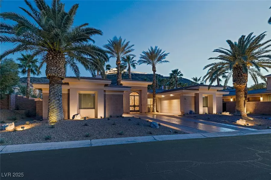 1665 Liege Drive, Henderson, NV 89012