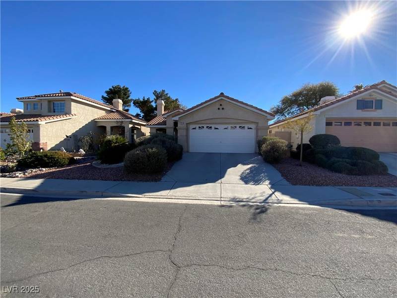 2421 Tottingham Road, Henderson, NV 89074