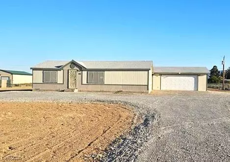 2761 W Prospector Lane, Pahrump, NV 89048