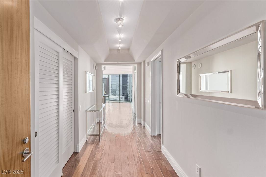 Las Vegas, NV 89109,322 Karen Avenue #3808/3804
