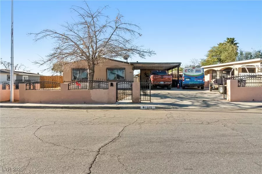 1215 Ferguson Avenue, North Las Vegas, NV 89030