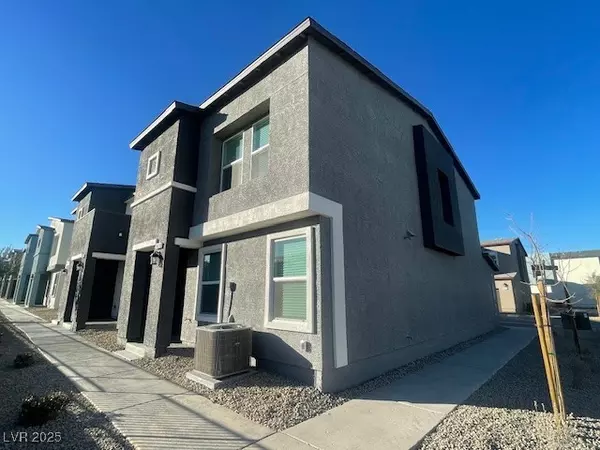 9433 Peaceful River Avenue, Las Vegas, NV 89178