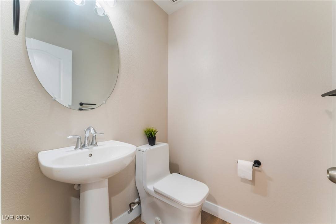 North Las Vegas, NV 89081,1512 Groom Avenue
