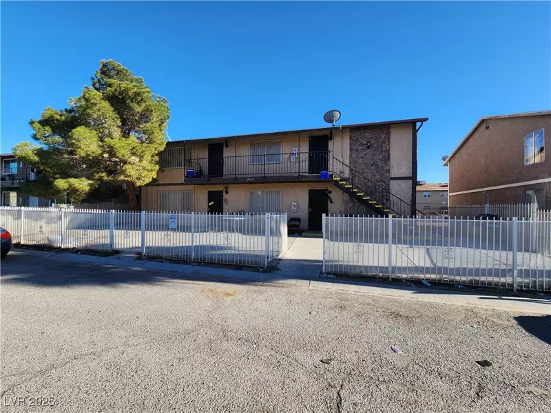 4765 Thunderbolt Avenue #4, Las Vegas, NV 89115