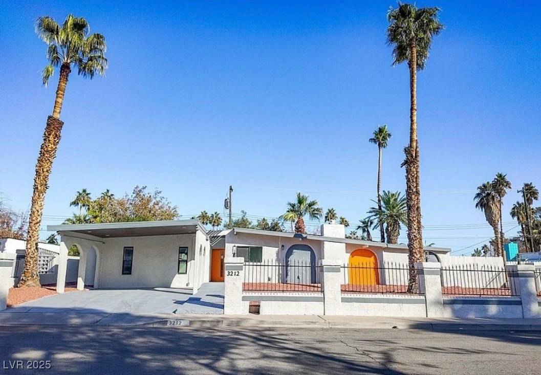 Las Vegas, NV 89169,3212 Gaucho Drive