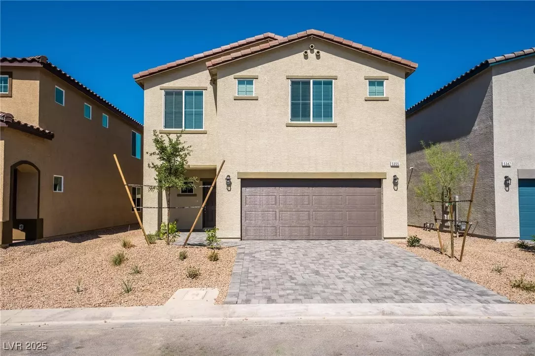 Las Vegas, NV 89113,5355 Maroon Guava Street