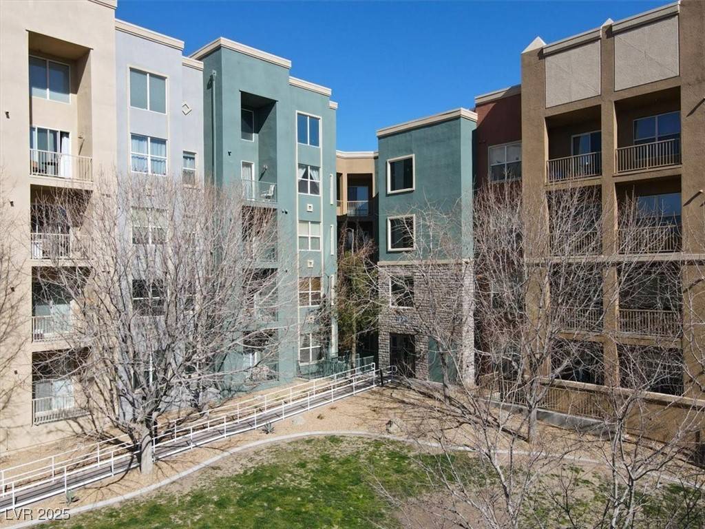 50 E Serene Avenue #123, Las Vegas, NV 89123