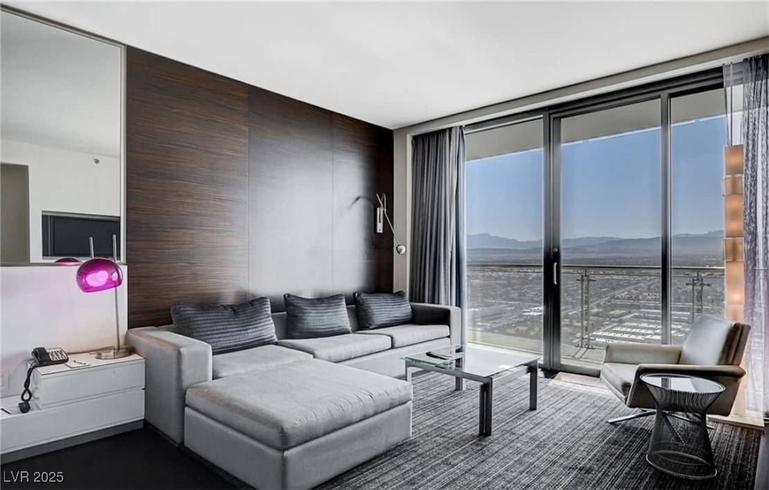 4381 W Flamingo Road #3007, Las Vegas, NV 89103