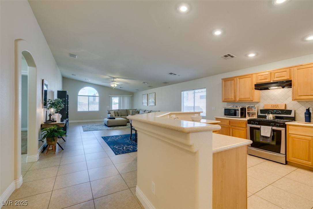 Las Vegas, NV 89139,5828 Sierra Medina Avenue