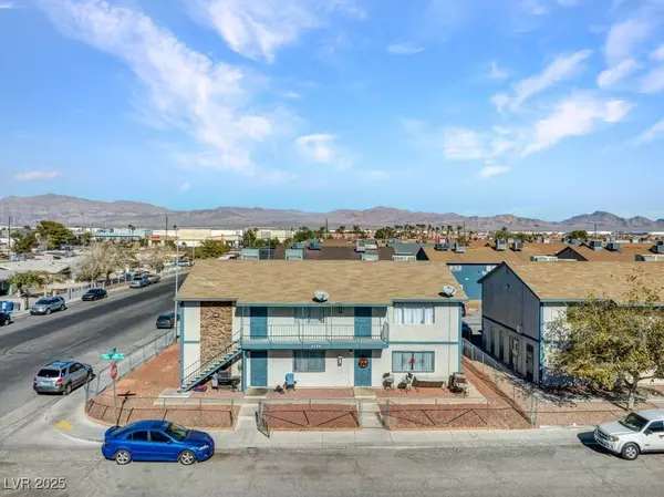 4708 Thunderbolt Avenue, Las Vegas, NV 89115