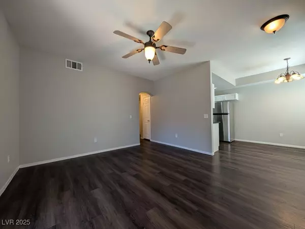 Las Vegas, NV 89144,400 Amber Pine Street #105