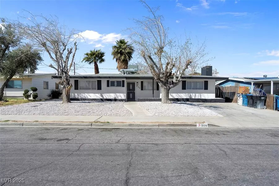 909 Hazard Avenue, Las Vegas, NV 89108