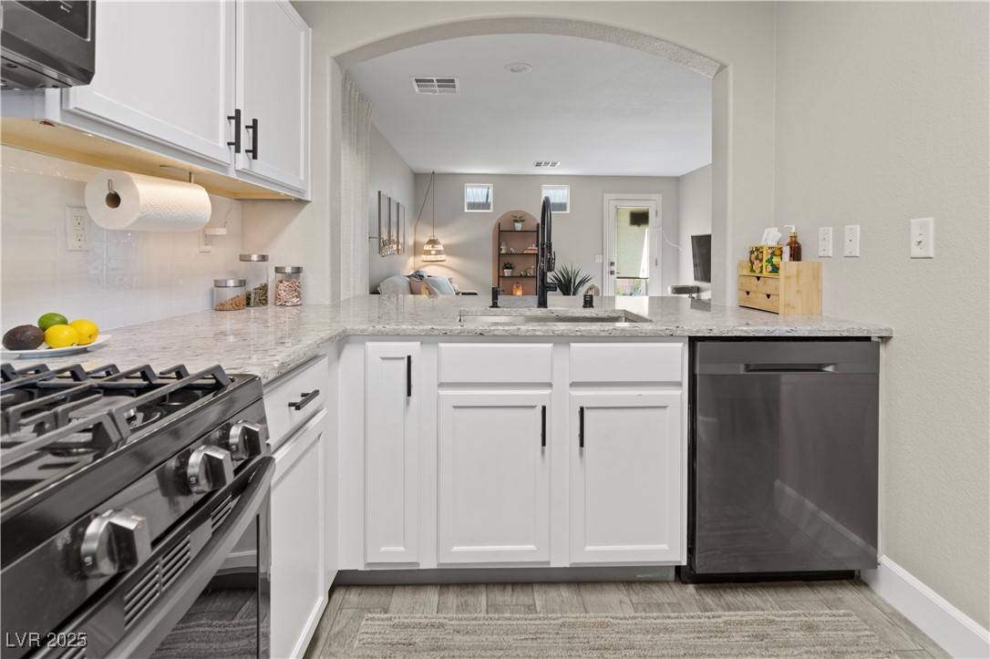 6645 Churnet Valley Avenue, Las Vegas, NV 89139