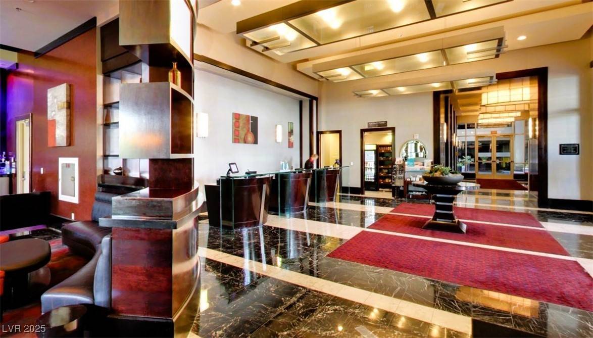 Las Vegas, NV 89169,211 E Flamingo Road #1704