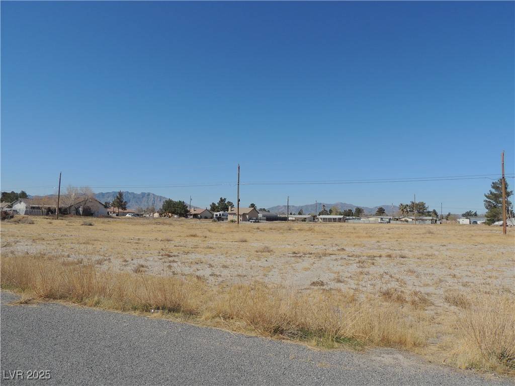 1191 S Yosemite Avenue, Pahrump, NV 89048
