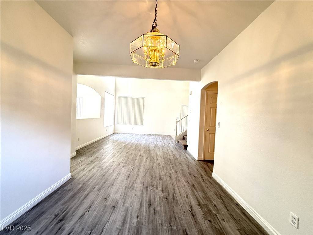 Las Vegas, NV 89147,7981 SKY BIRCH Court