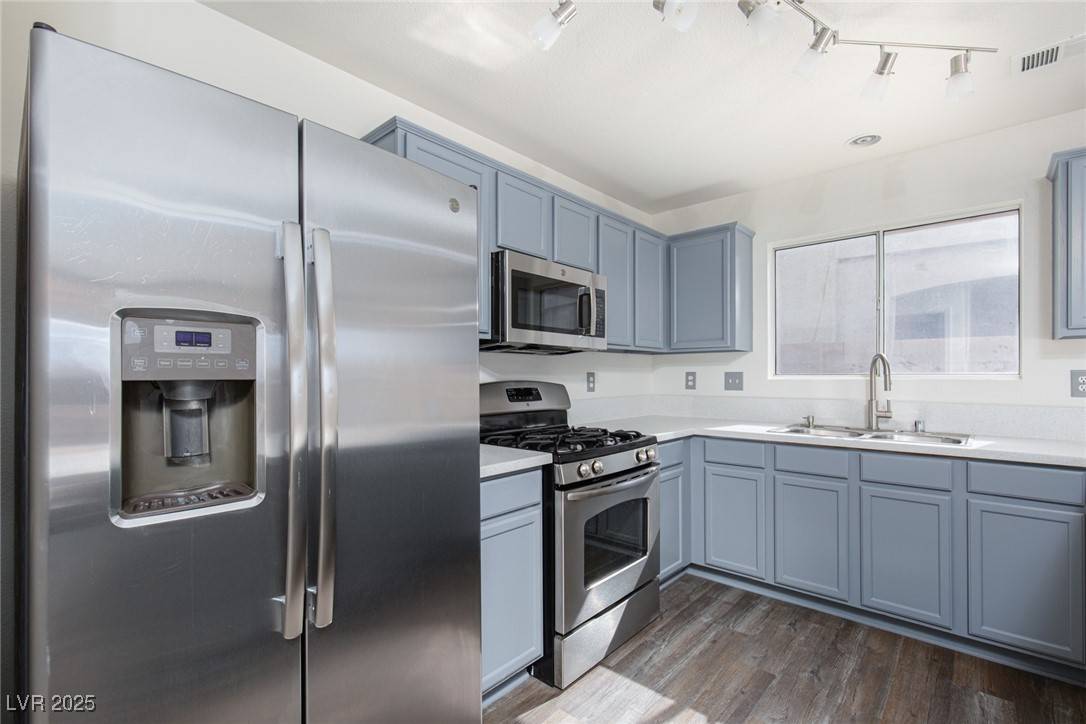 5919 Stone Hollow Avenue, Las Vegas, NV 89156