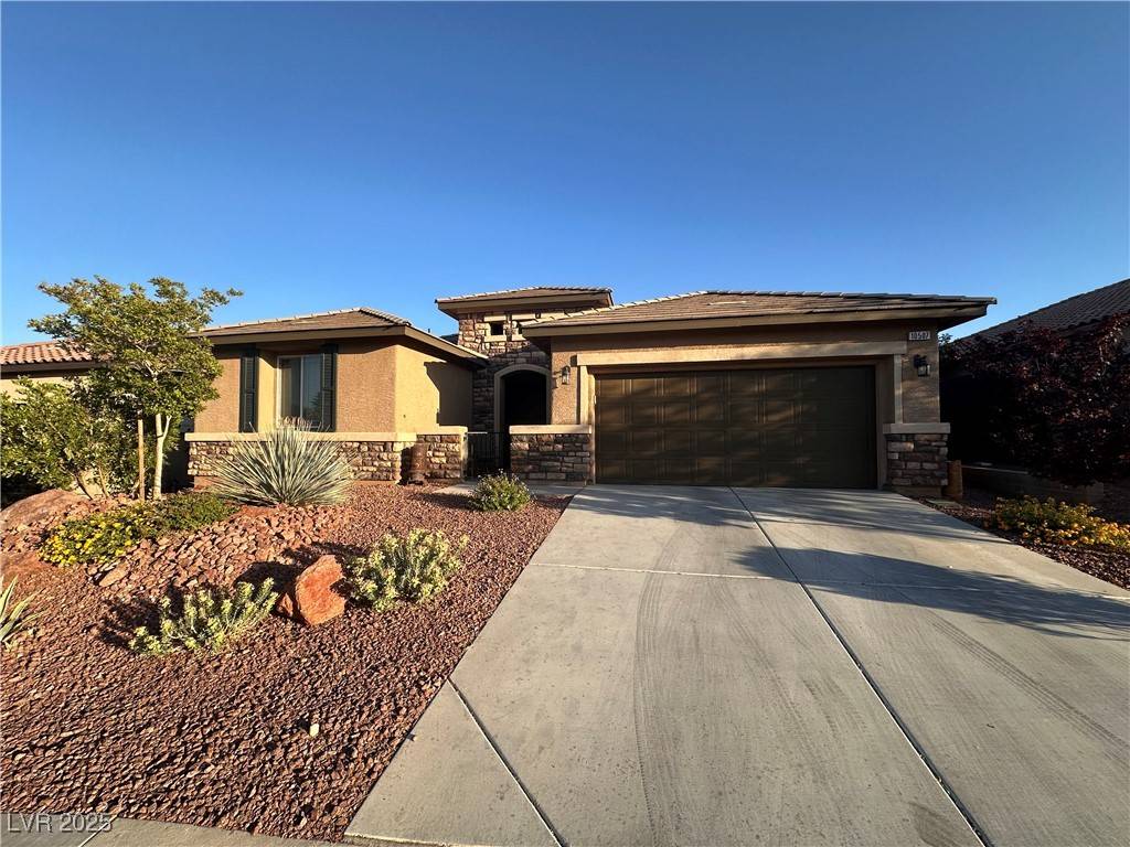 10507 Oak Terrace Avenue, Las Vegas, NV 89149