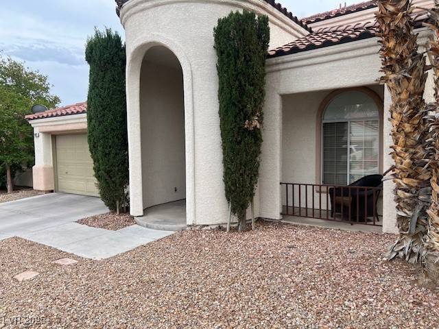 Las Vegas, NV 89117,9921 Garamound Avenue