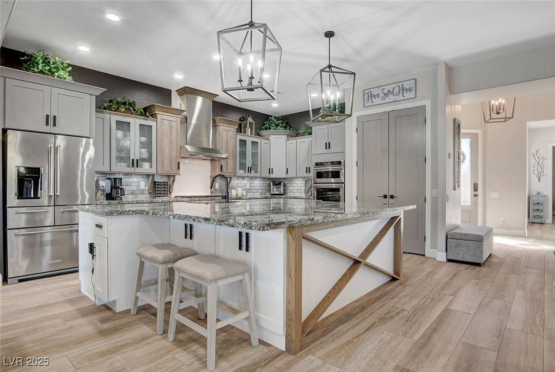 Henderson, NV 89044,2333 Indigo Island Street