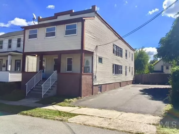 South Amboy, NJ 08879,359 Henry ST