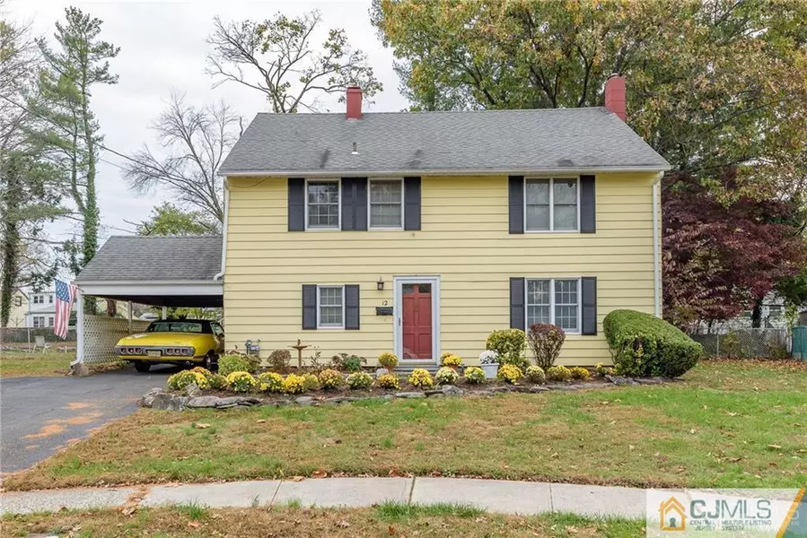 12 Bates CT, Franklin, NJ 08873