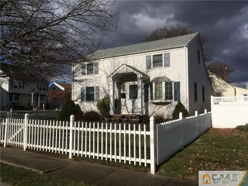 224 Sherry ST, Woodbridge Proper, NJ 07095