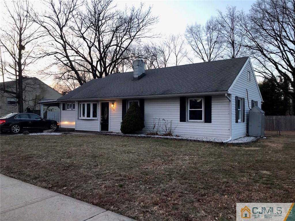 308 Metlars LN, Piscataway, NJ 08854