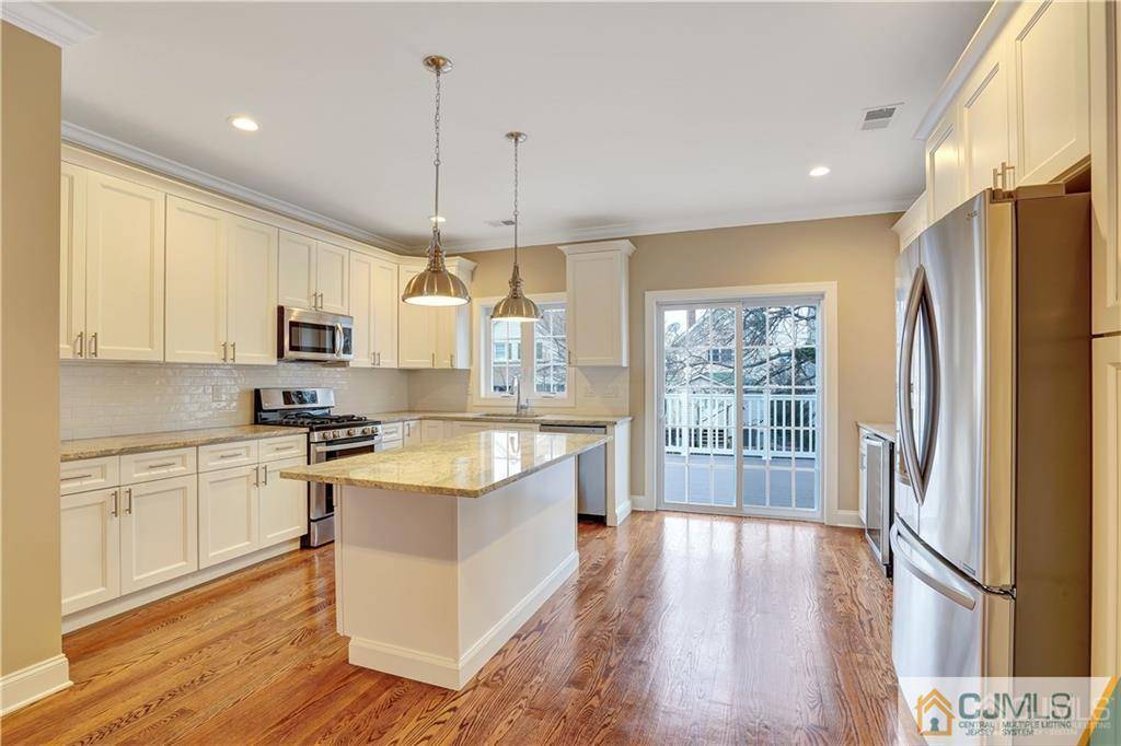 Highlands, NJ 07732,228 Bay AVE