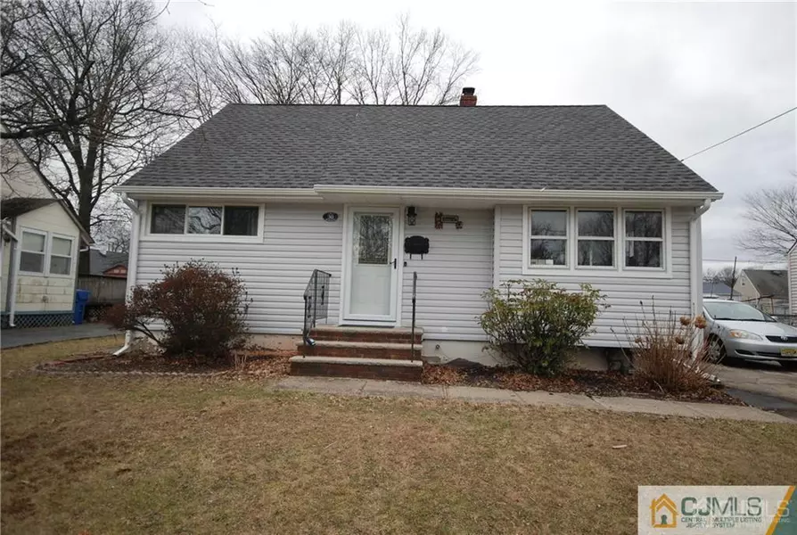 30 Bradford PL, Iselin, NJ 08830