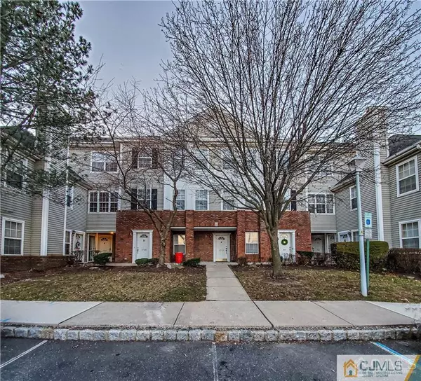 1706 Ridgeview CT #1706, Sayreville, NJ 08859