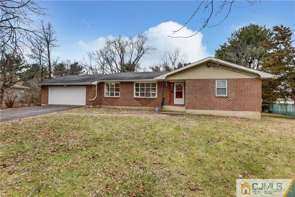 Franklin, NJ 08873,338 W Point AVE