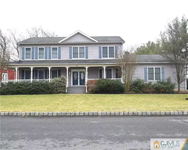 7 Martin AVE, Edison, NJ 08837