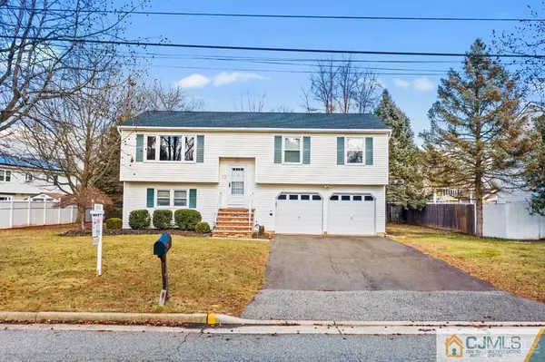 73 Bristol RD, Piscataway, NJ 08854