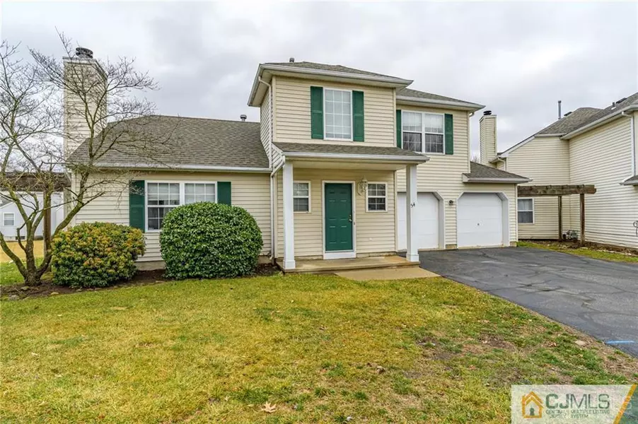 54 Colby CT, White, NJ 07823