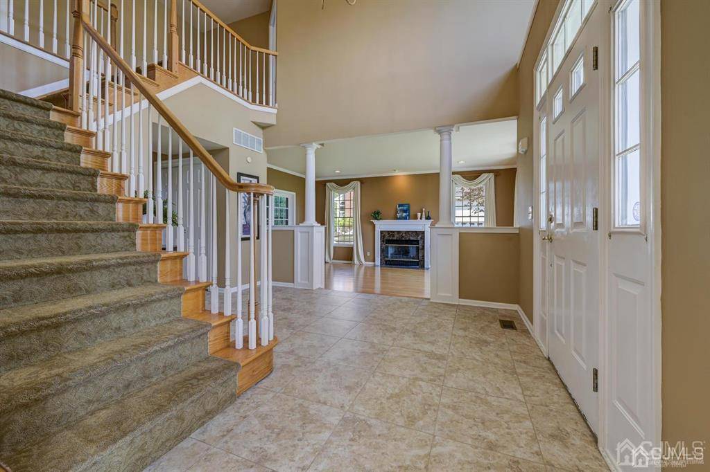 Cranbury, NJ 08512,31 Bodine DR