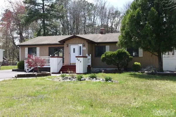 Old Bridge, NJ 08857,587 MARLBORO RD