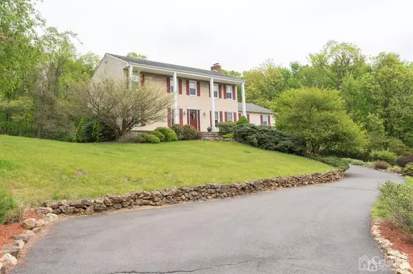321 N POLKTOWN RD, Bethlehem, NJ 08826