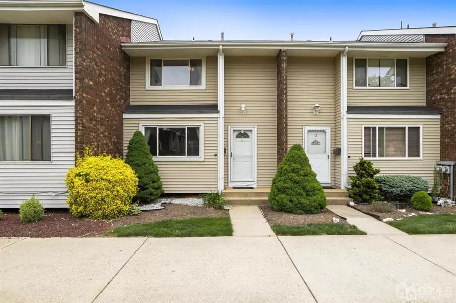 14-14 Quincy CIR, South Brunswick, NJ 08801